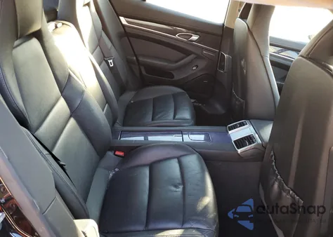 2011 Porsche Panamera 2 из США, поврежденный, VIN WP0AA2A70BL013759